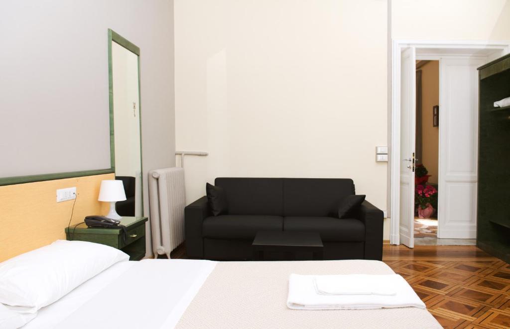 Hotel Suisse Génova Habitación foto